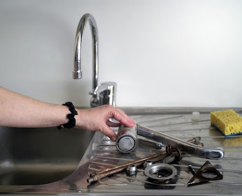 Emergency Plumbing in North Sydney: Common Issues and Quick Solutions